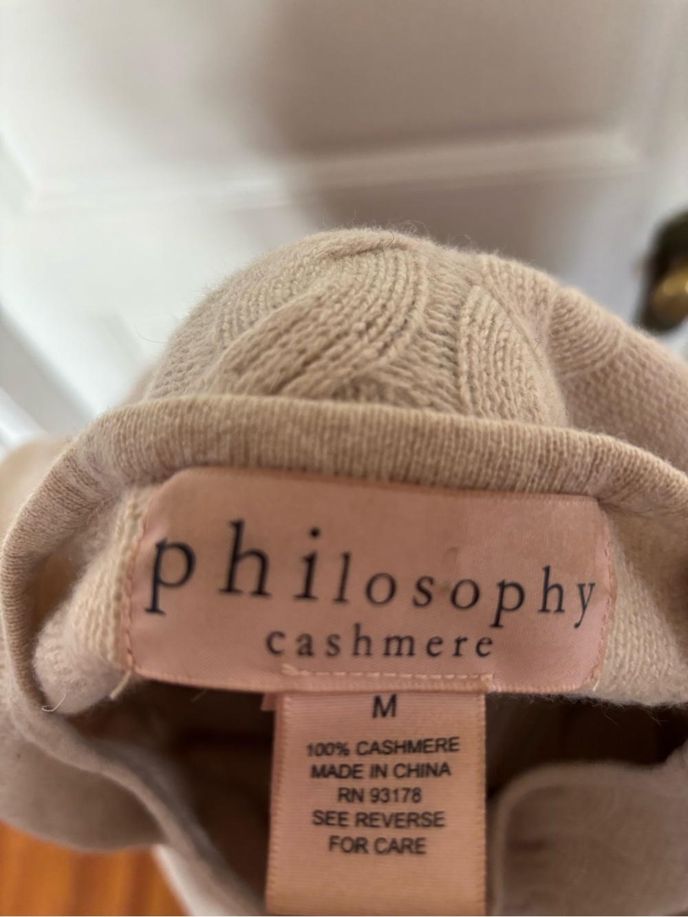 Philosophy Beige Cable-Knit Cashmere Crew Sweater medium